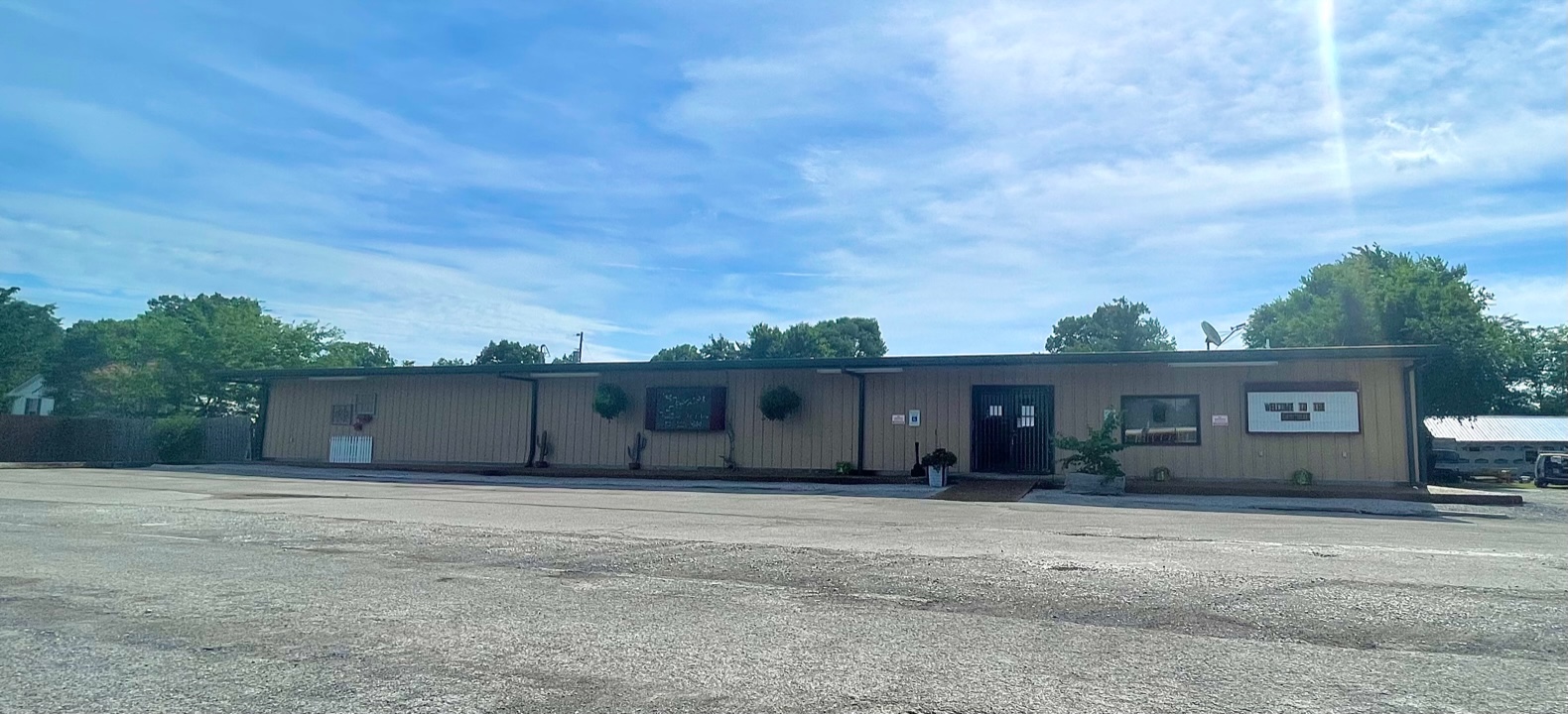 3541 & 3543 Highway 431. Columbia TN — image 38