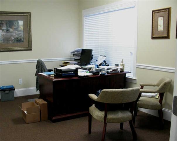 321 Billingsly Court, #3 — image 3