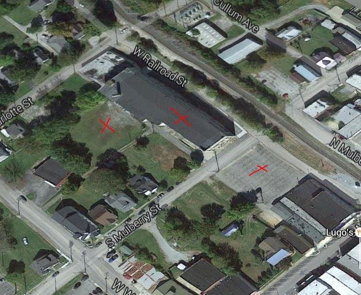 100 South Mulberry Street, Dickson TN — image 1