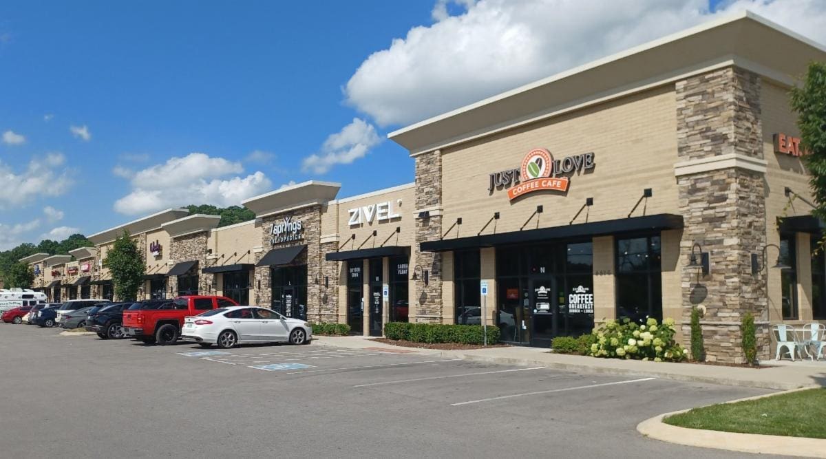 4916 Main Street. Spring Hill TN