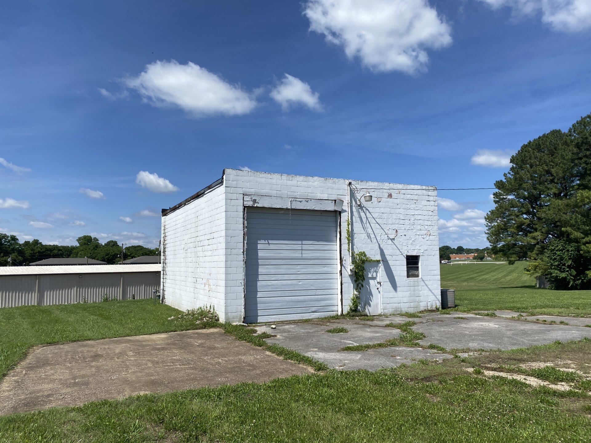 713 Gray Ln Mount Pleasant, TN 38474-4041 — image 1