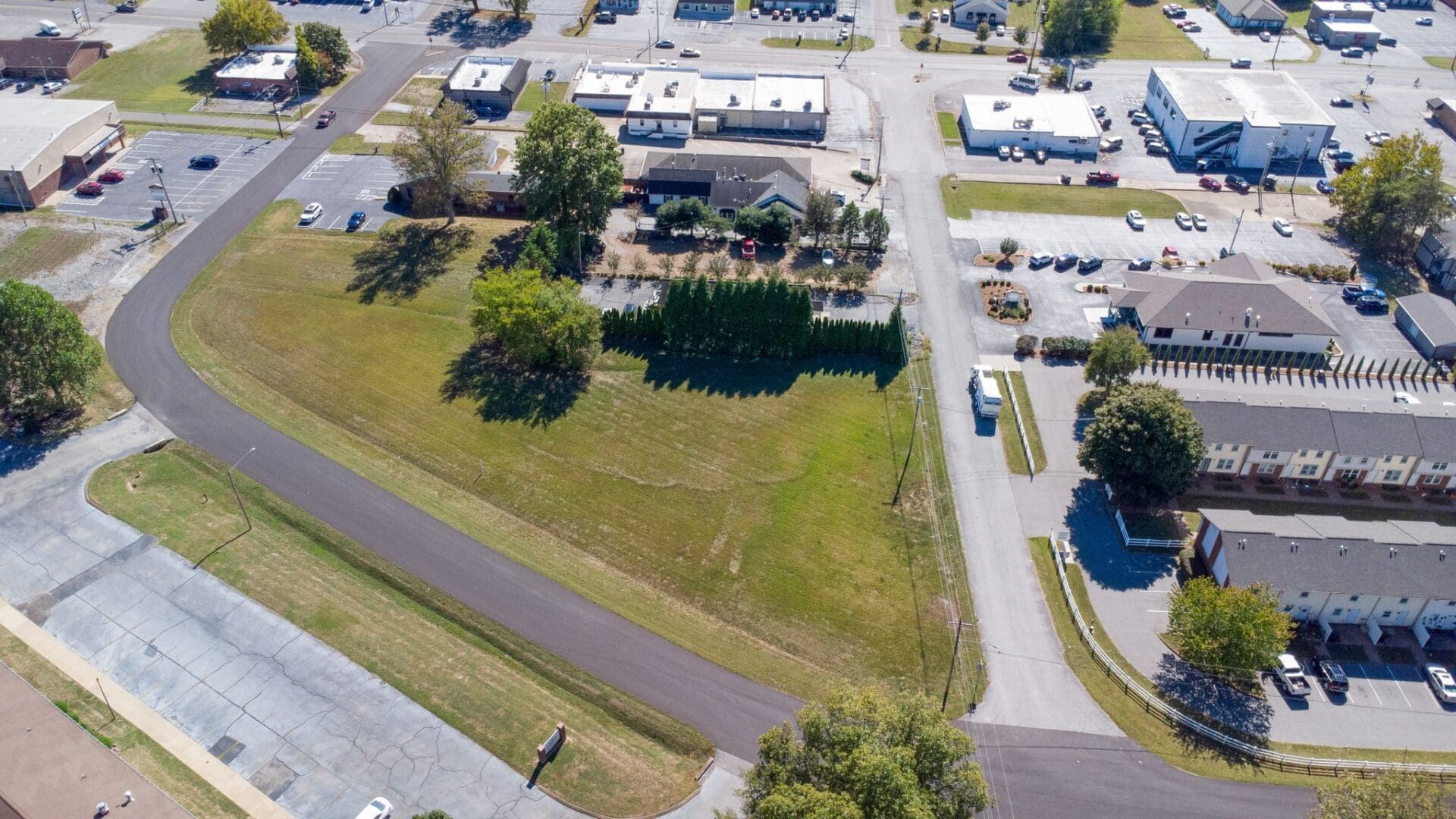 Rosewood Drive, Columbia, TN — image 2