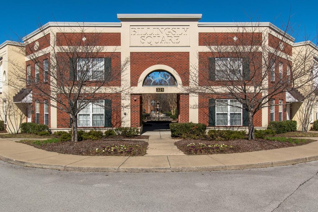 321 Billingsly Court, #13
