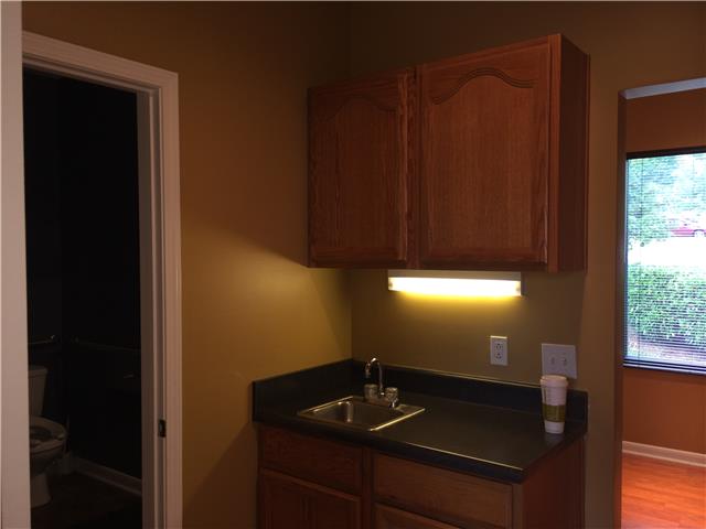 106 Mission Court, Suite 203 — image 2