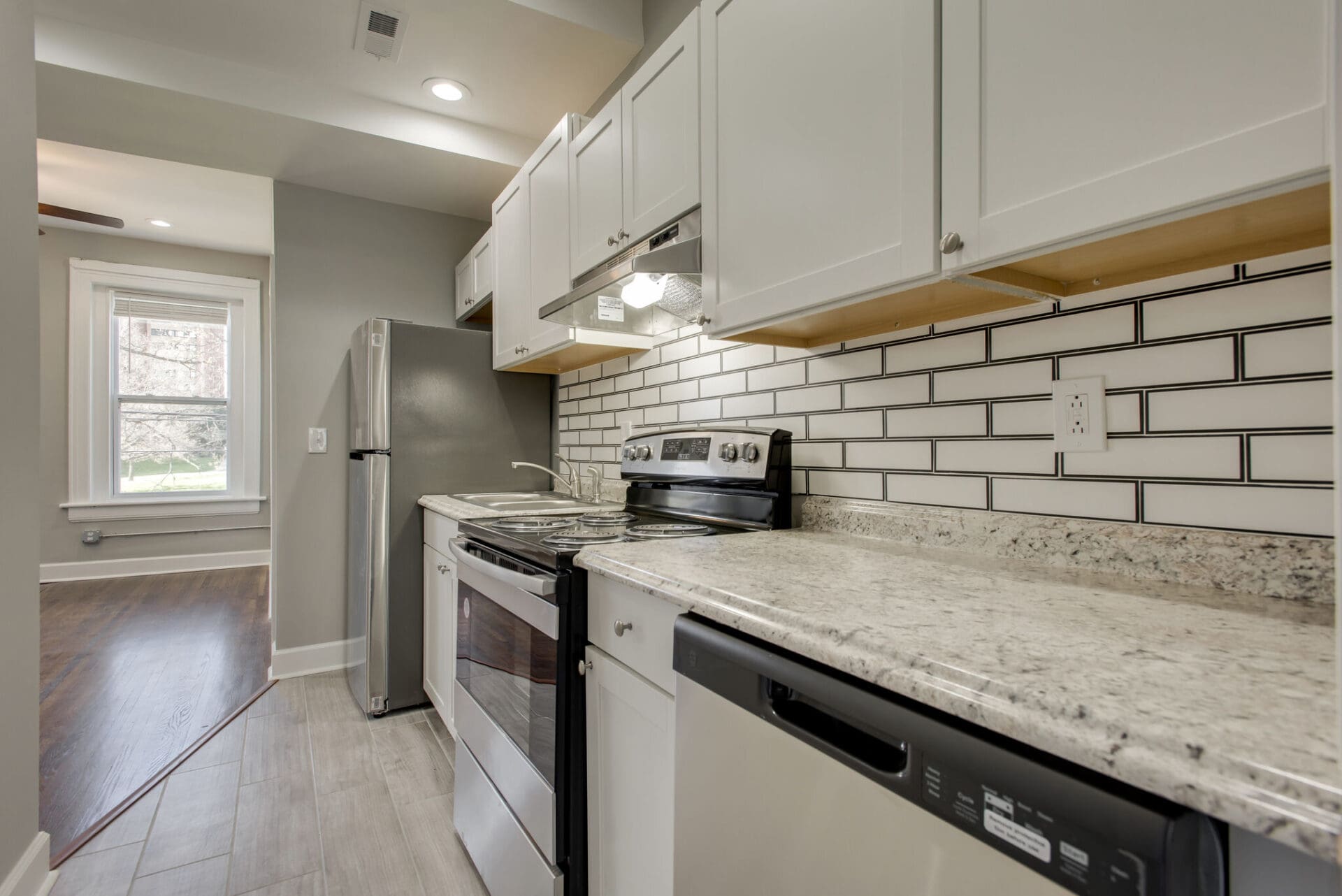 117 28th Ave N. Nashville Tn 37203. Suite 200 — image 15